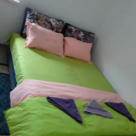 25. Novembar Apartman